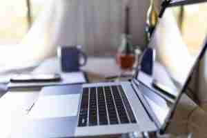 Picture of a laptop for the section of Dr. Heilman's website entitled Online Therapy